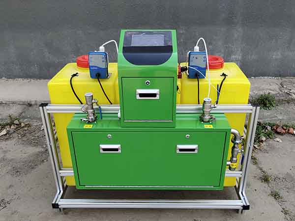 天津某公司采購中天恒遠三箱三泵全自動加藥裝置 天津某公司采購中天恒遠三箱三泵全自動加藥裝置