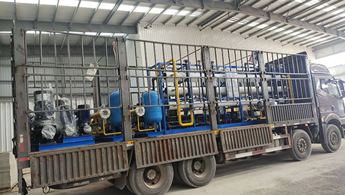 內(nèi)蒙古化工銀根礦采購(gòu)中天恒遠(yuǎn)2套25噸苦咸水淡化設(shè)備 內(nèi)蒙古化工銀根礦采購(gòu)中天恒遠(yuǎn)2套25噸苦咸水淡化設(shè)備